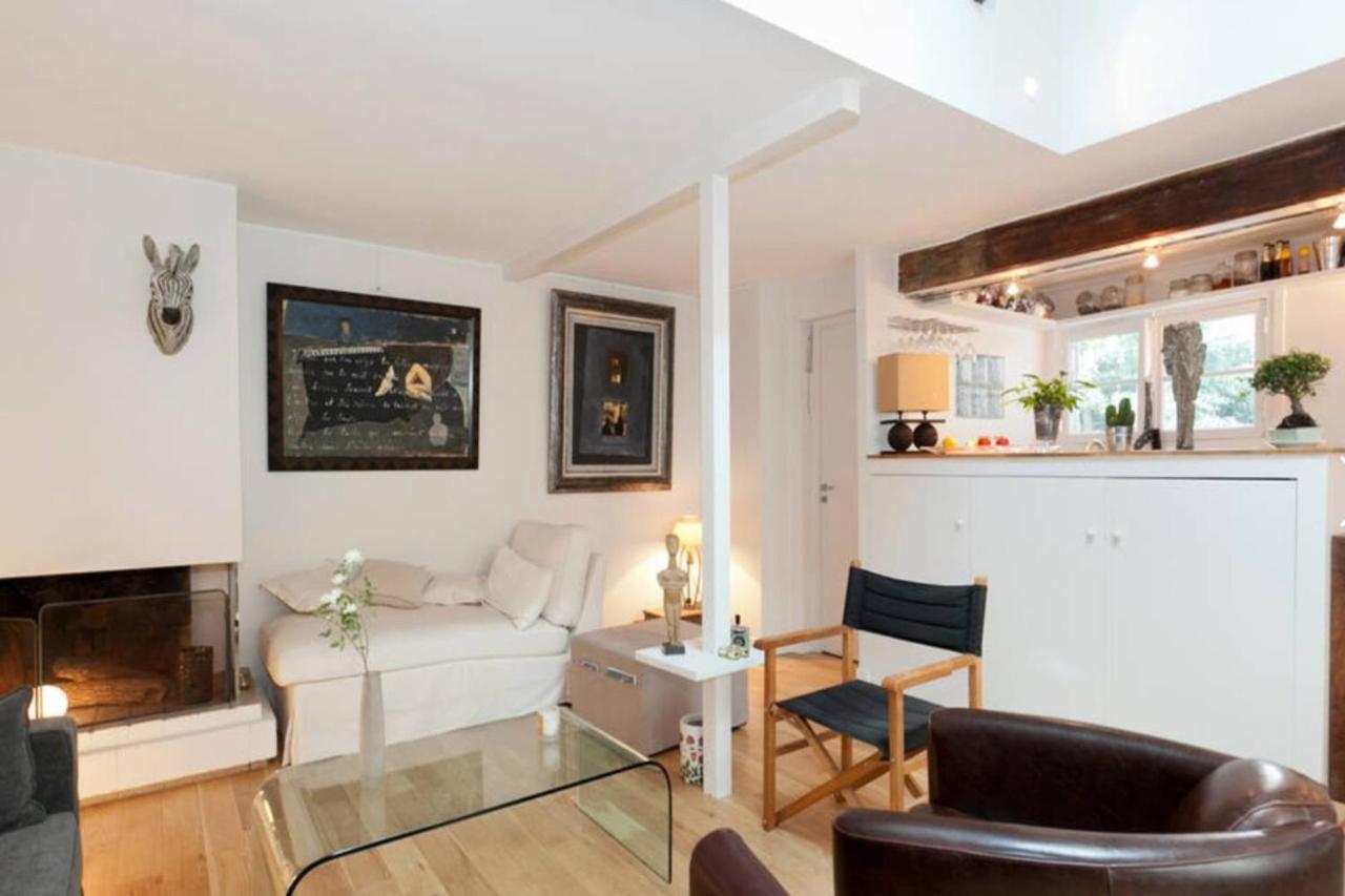 Beautiful 1 Bedroom In *