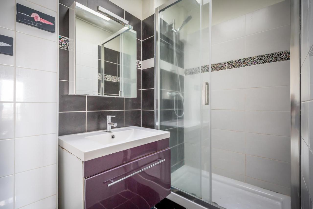Petit Havre De Paix De 27m2 à Montmartre *