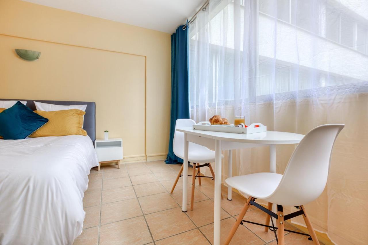 16 Studio Cosy Tour Eiffel Auteuil Apartment