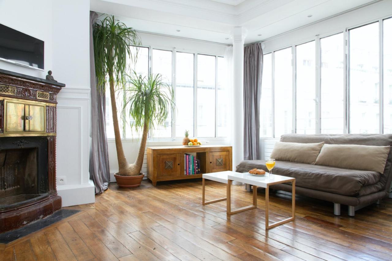 Apartment Rue Saint Honore - Louvre Paris
