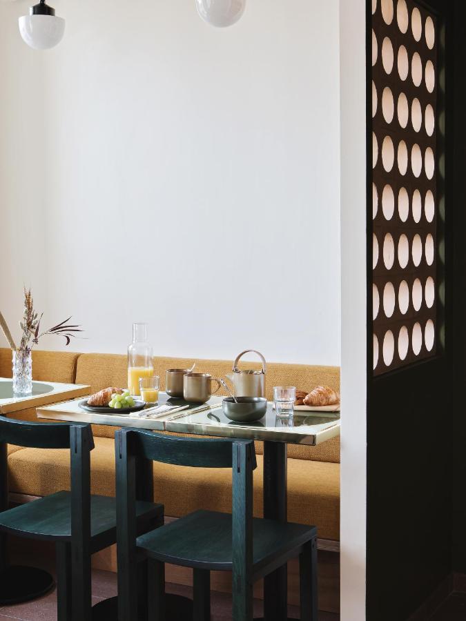 Orphée 3* Parigi