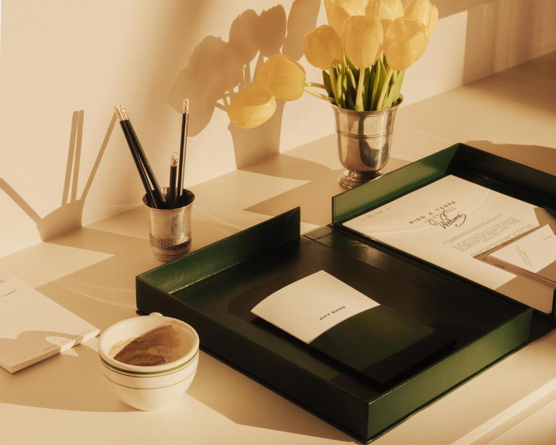 Pied A Terre Tuileries Paris