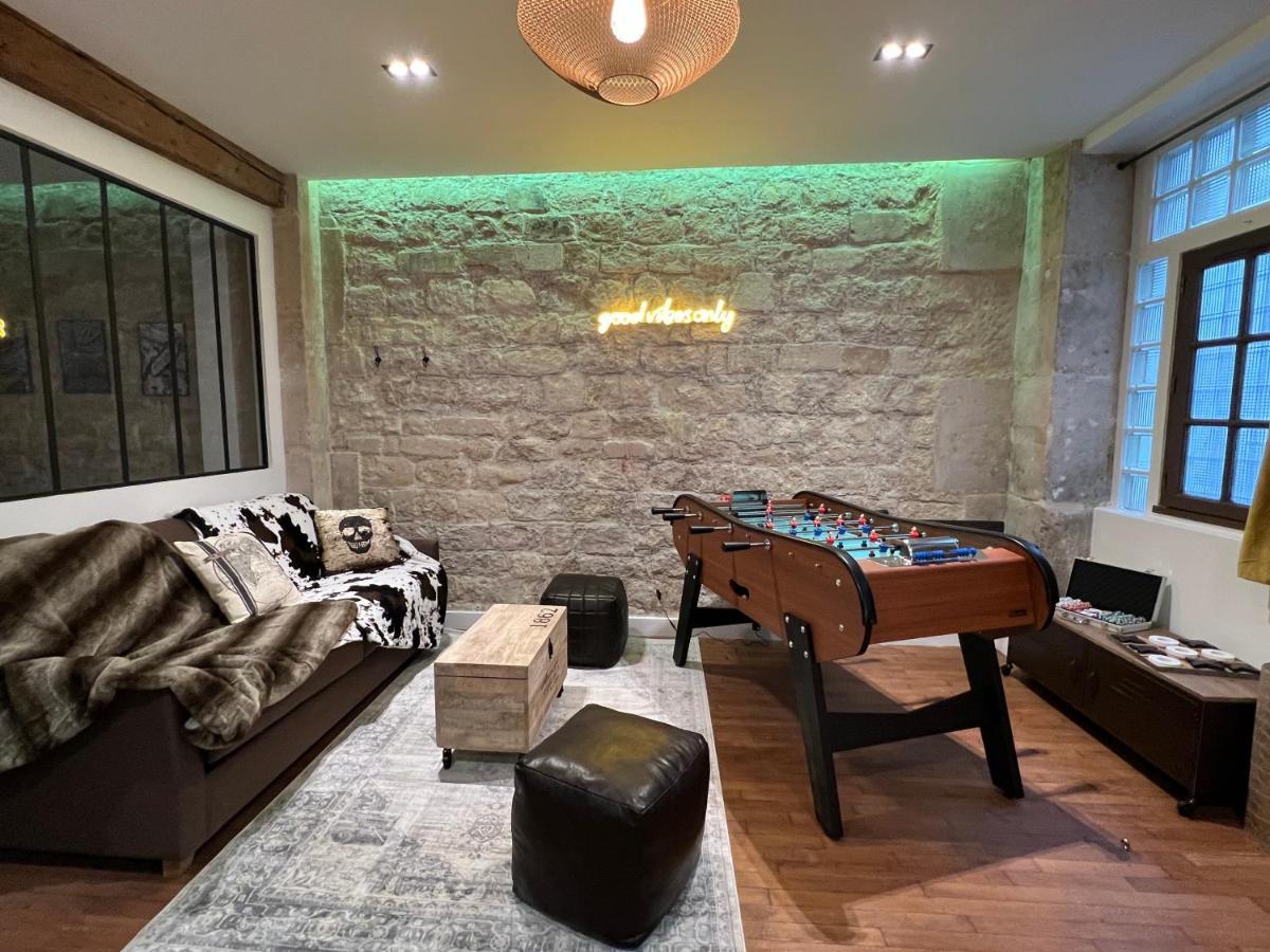 Good Vibes Luxurious Loft In 11th, With Ac & Table Football Appartamento *
