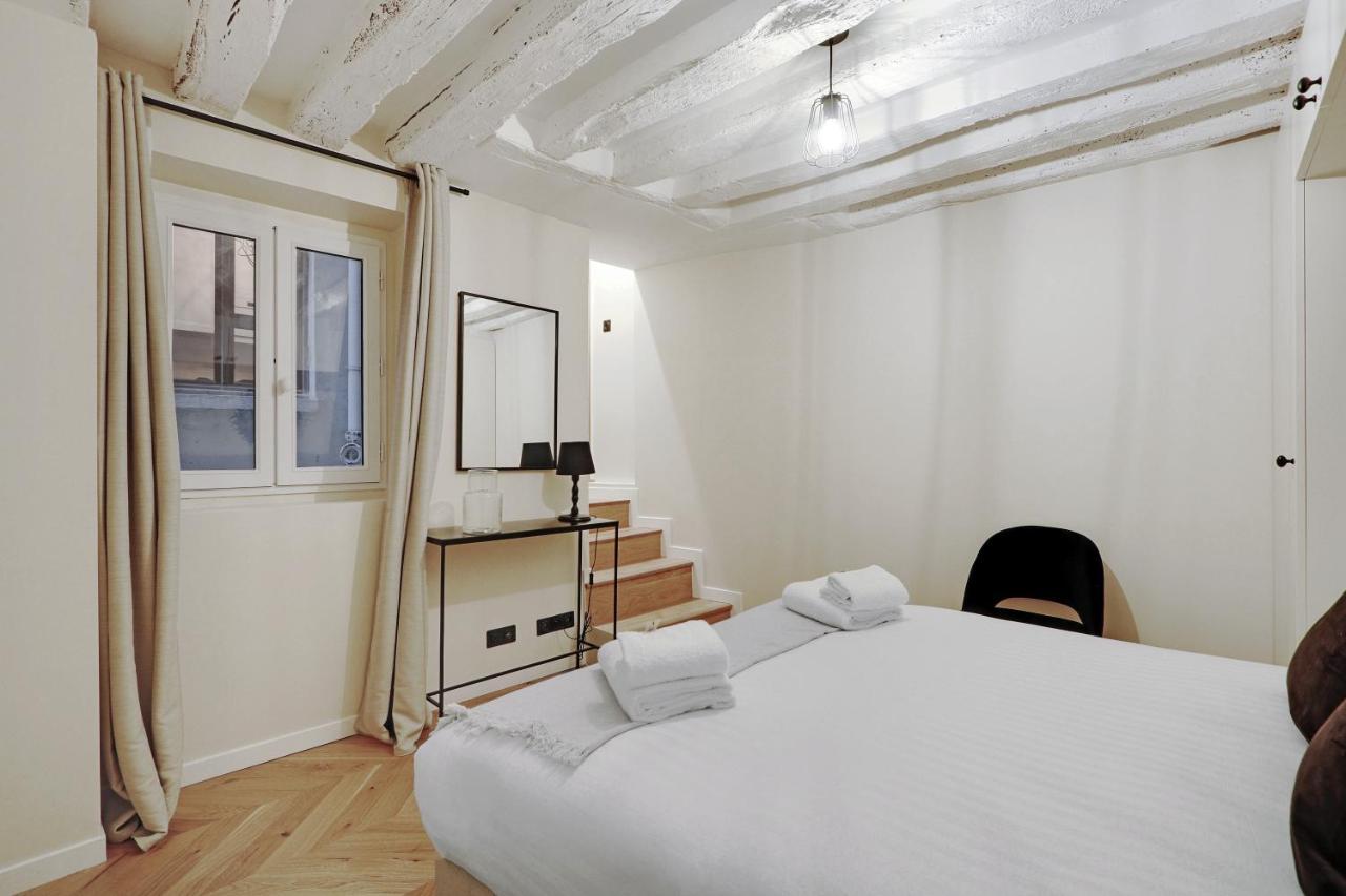Pick A Flat's In Le Marais - Rue Saint Martin *