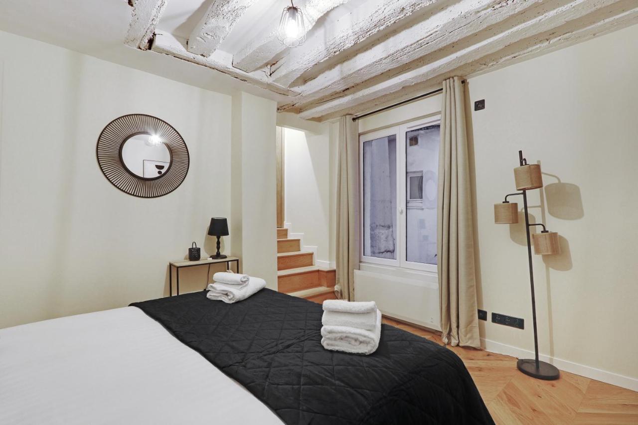 Pick A Flat's In Le Marais - Rue Saint Martin Parigi