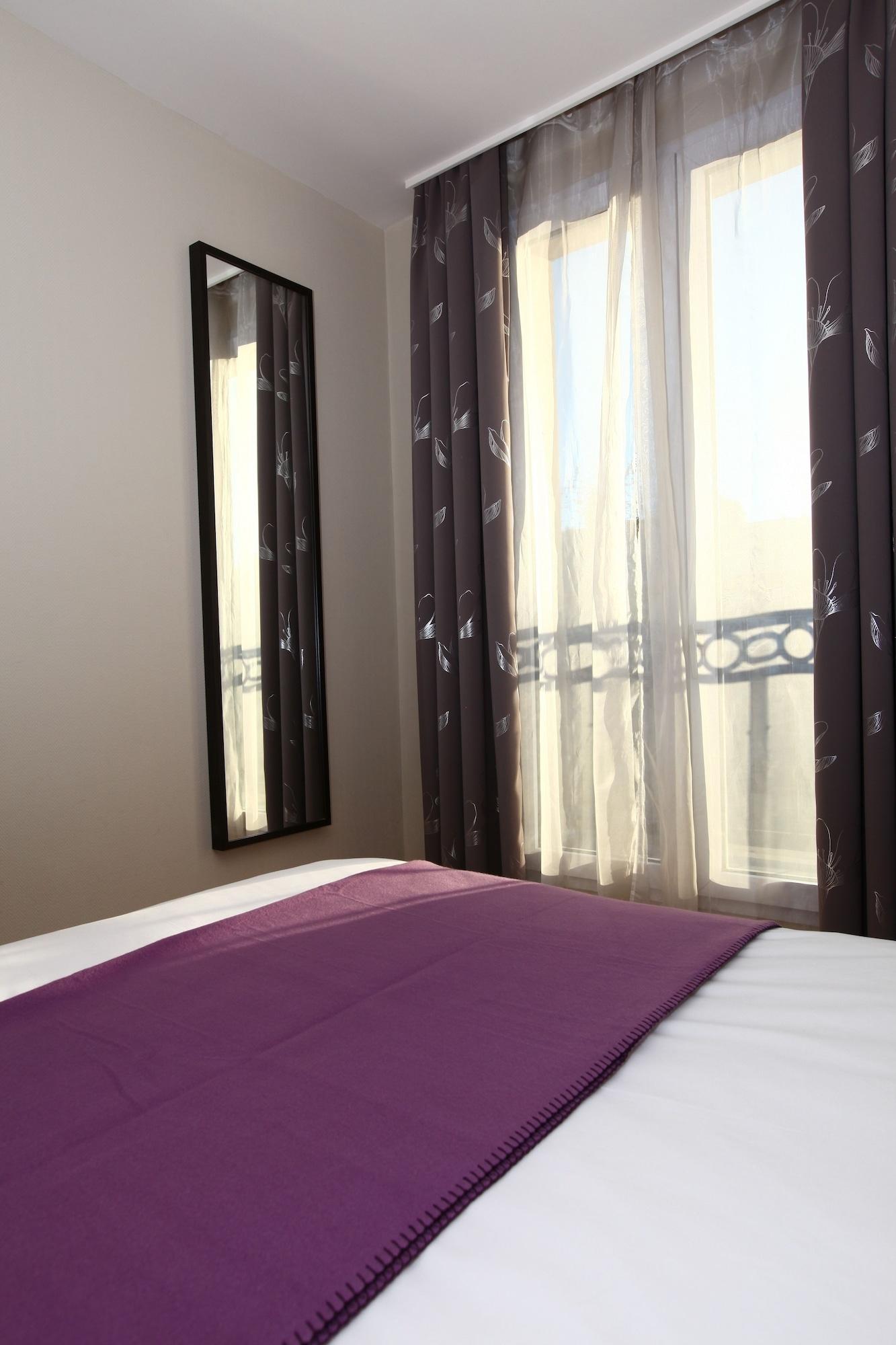Alane Hotel 3*