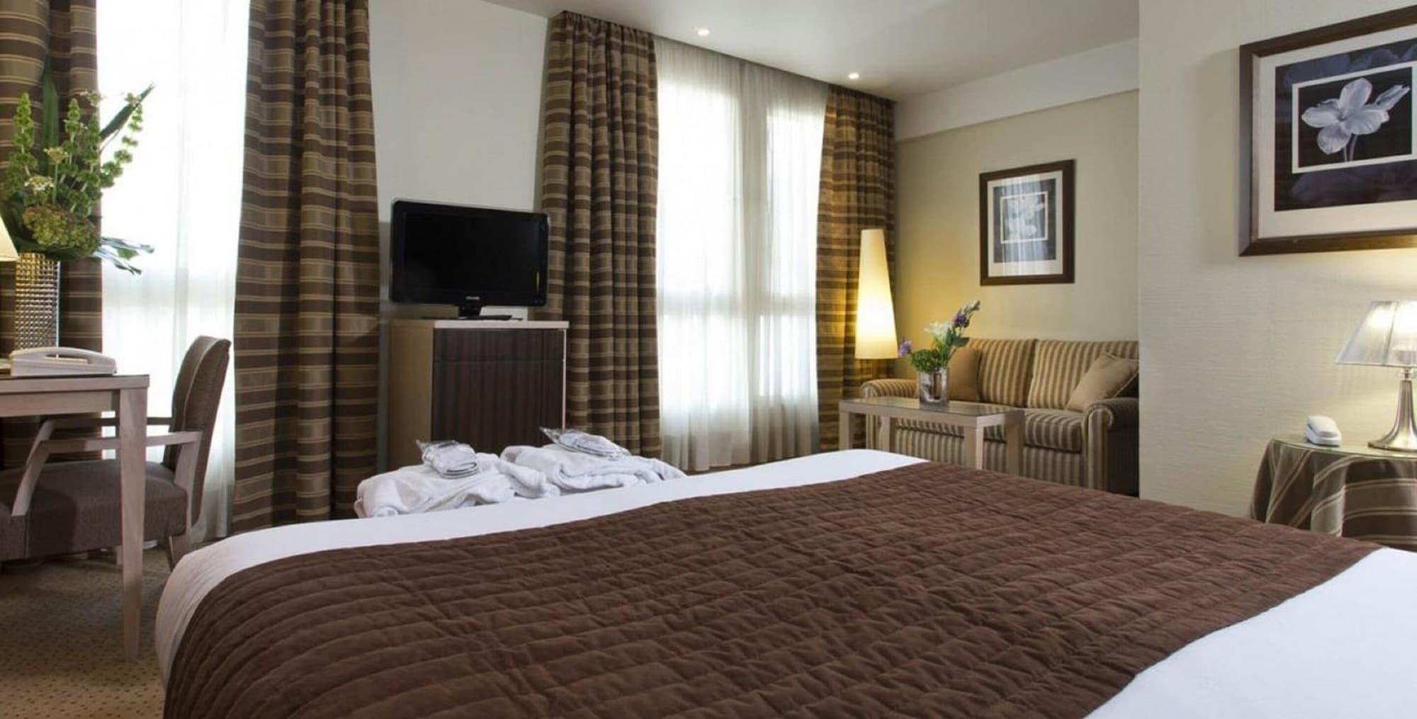 Hotel Le Pera