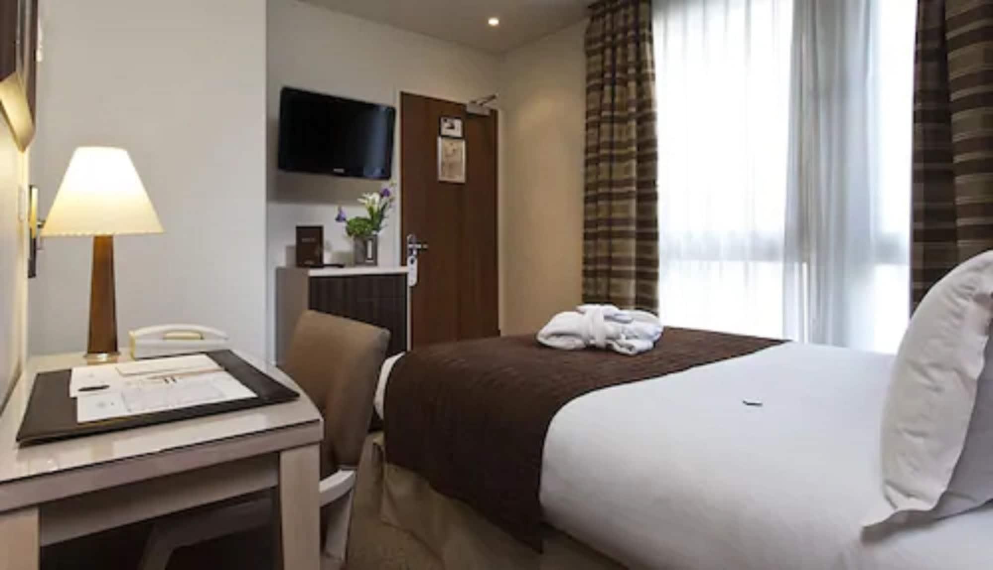Le Pera Hotel