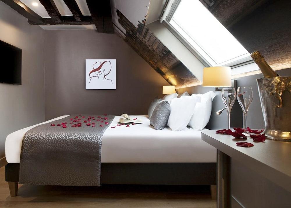 Theoreme Hotel 4*