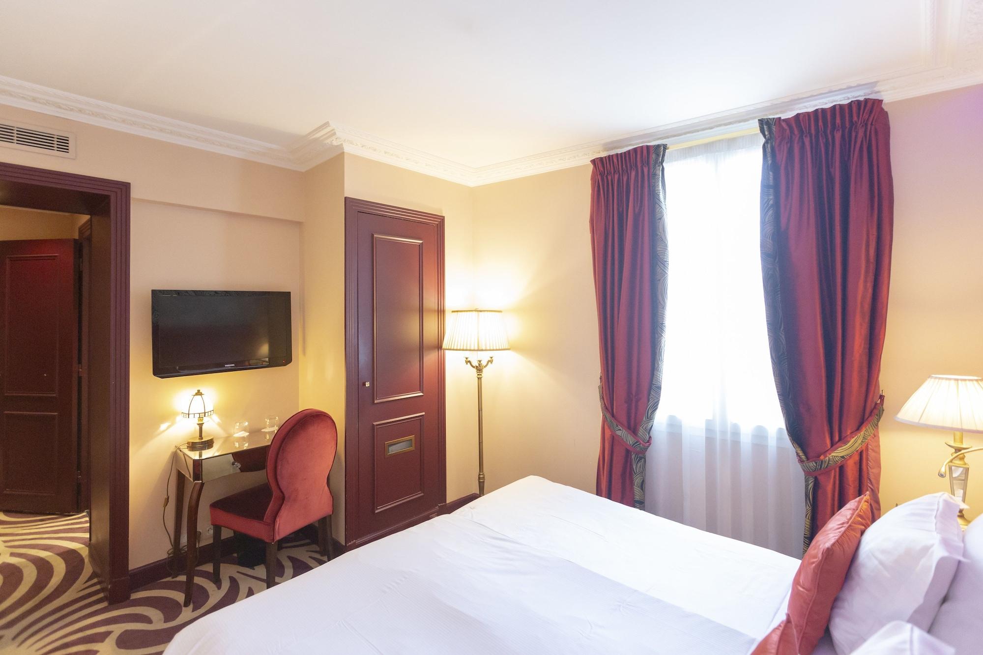 Du Beaumont Hotel 4*