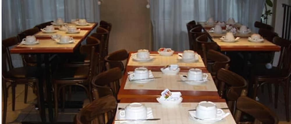 De Saint Georges 3* Parigi