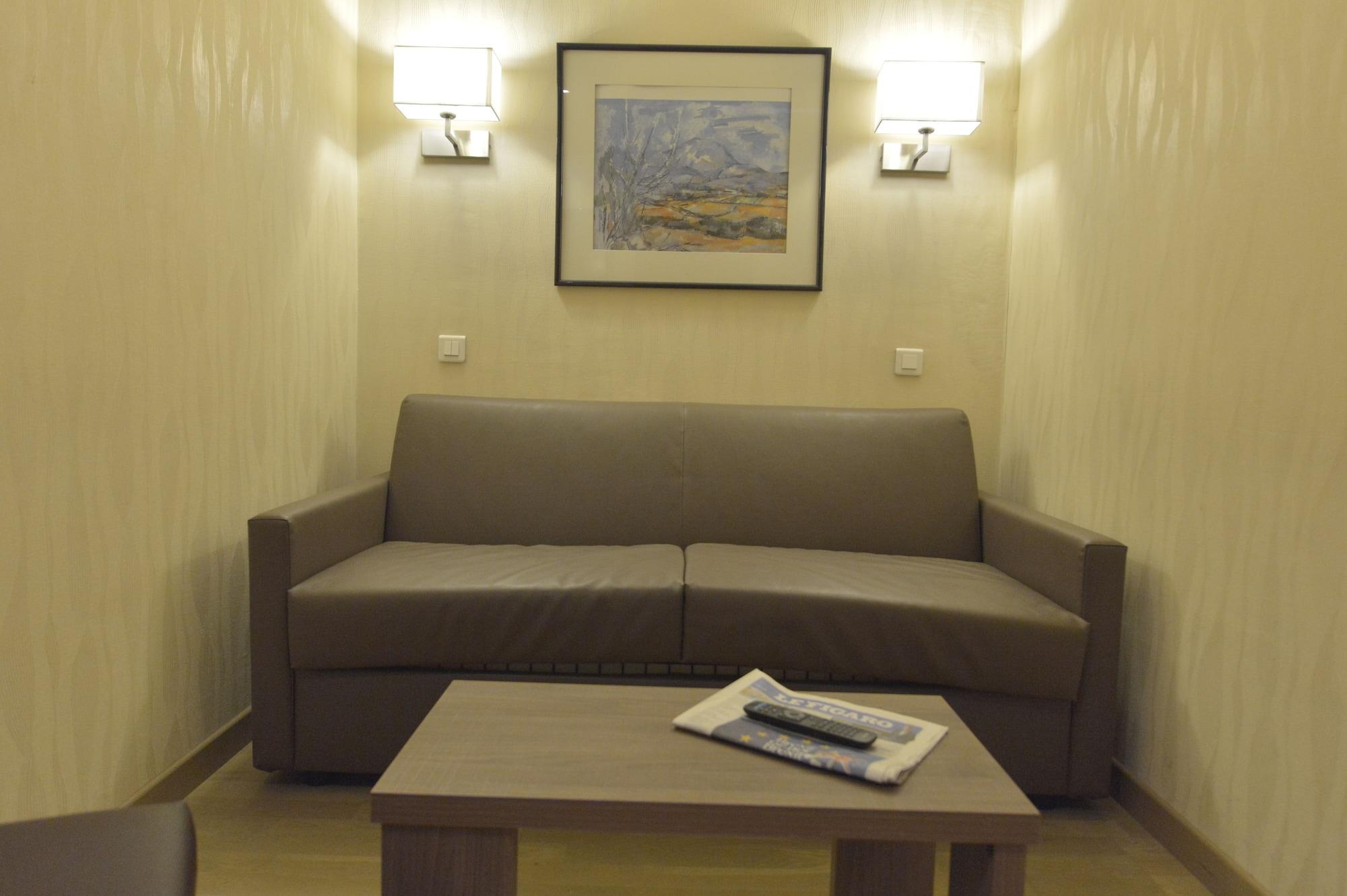 Renoir Montparnasse 3*