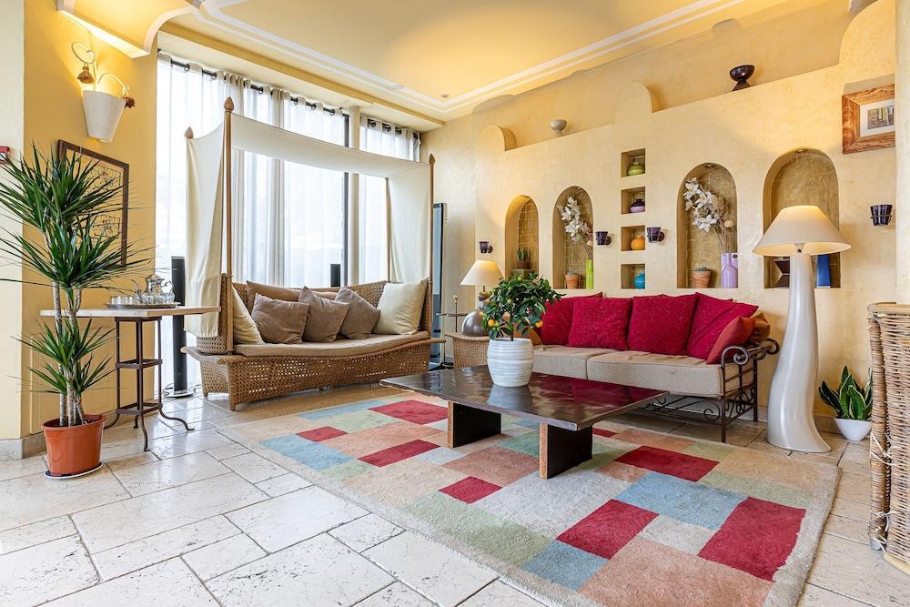 Hotel Royale Montsouris