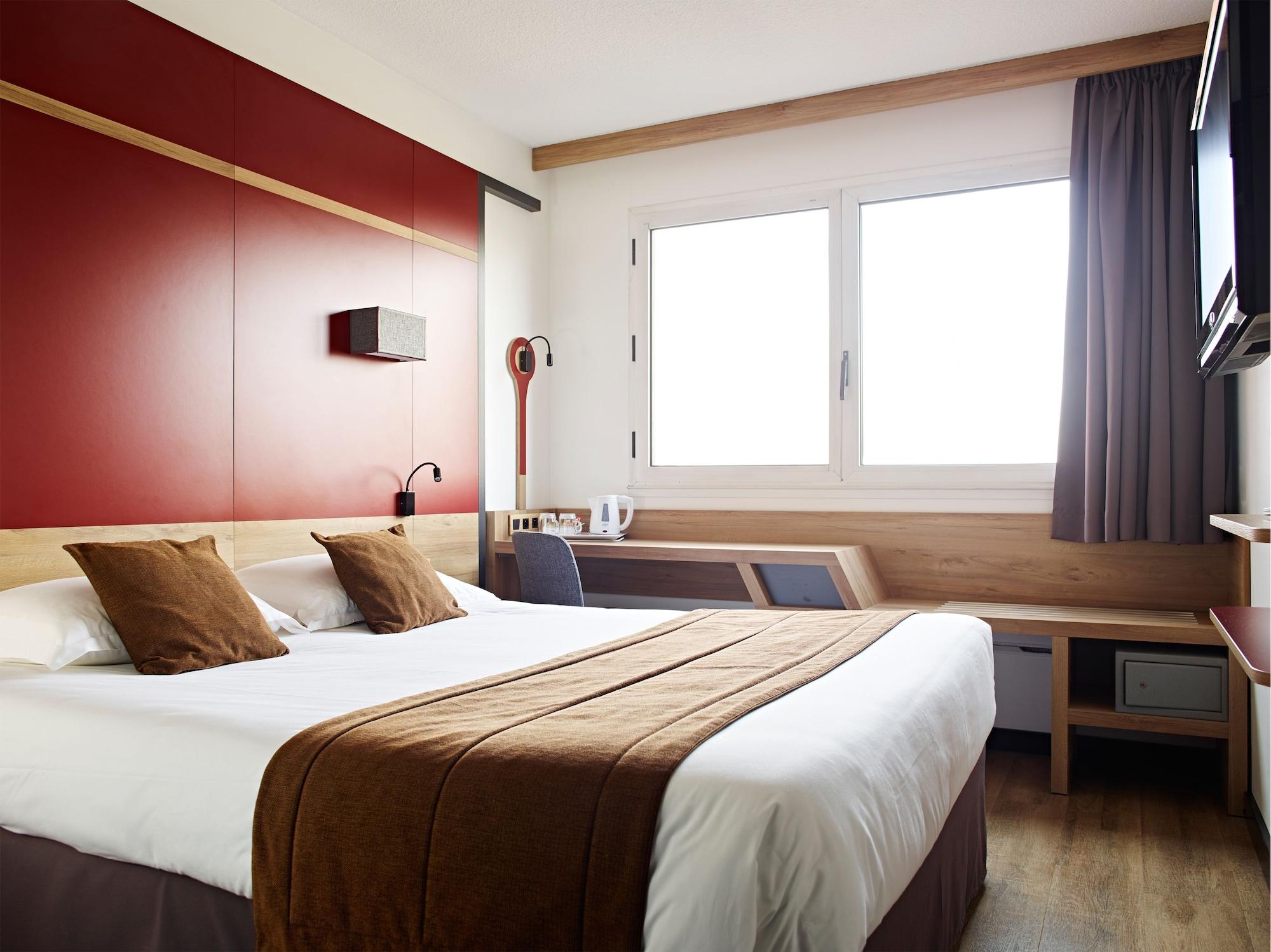 Hotel Median Congres 3*