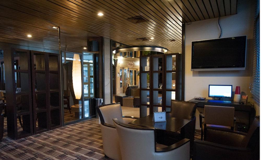Hotel Median Congres