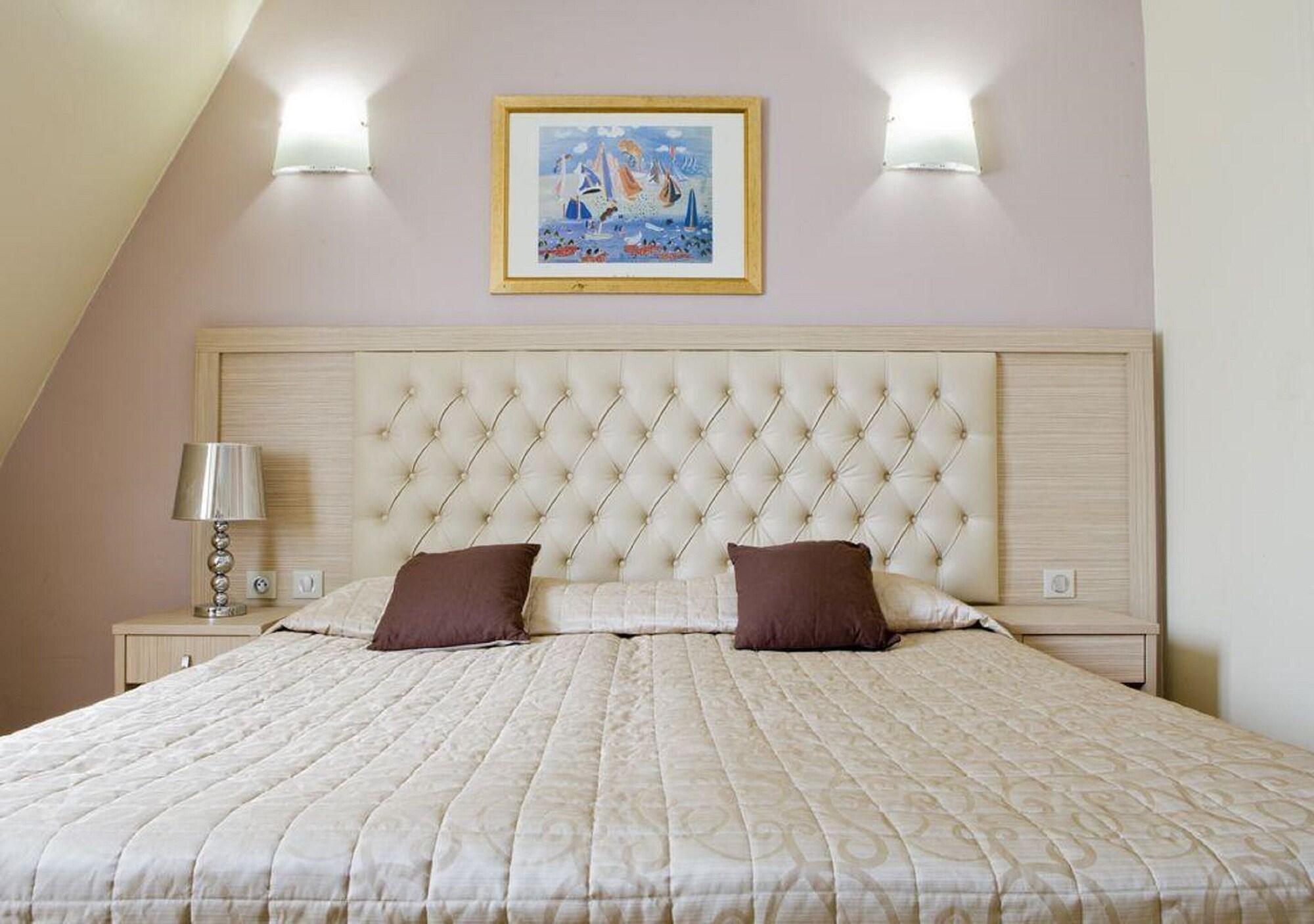 Hotel Lebron Parigi