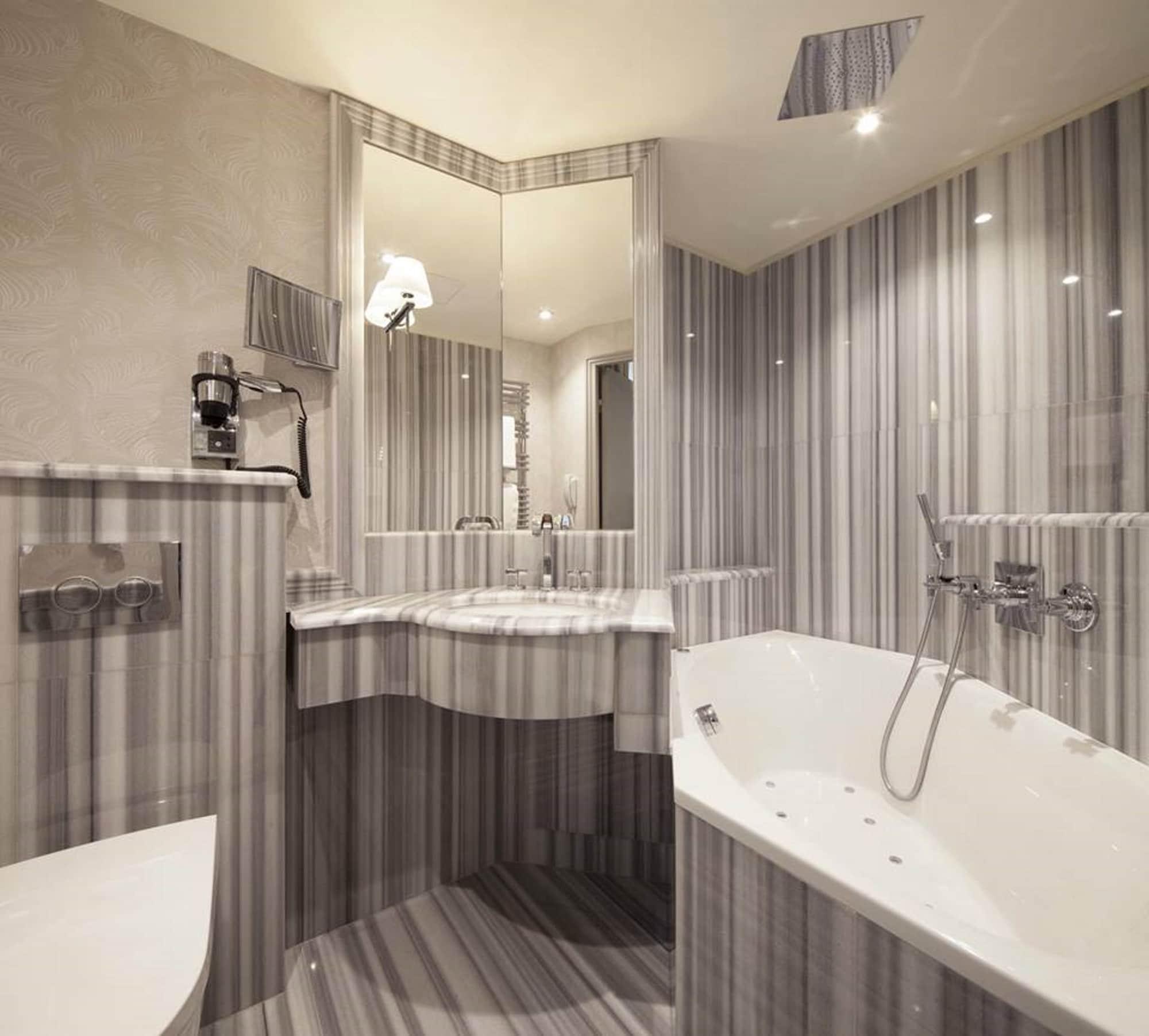 George Washington Hotel 4*