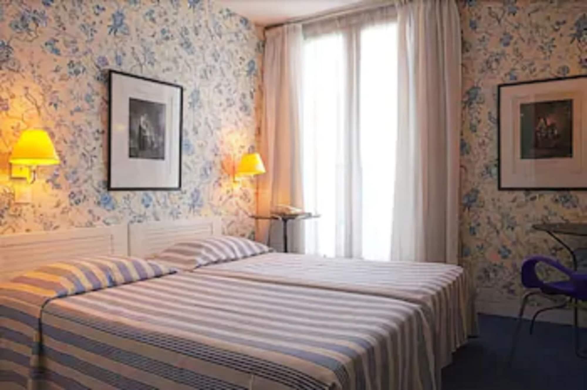 Hotel Agora