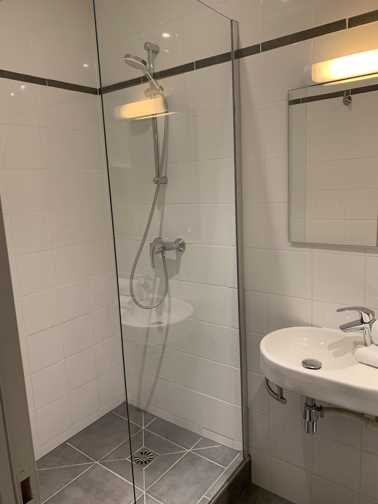 Hotel Ibis Styles Montmartre Batignolles