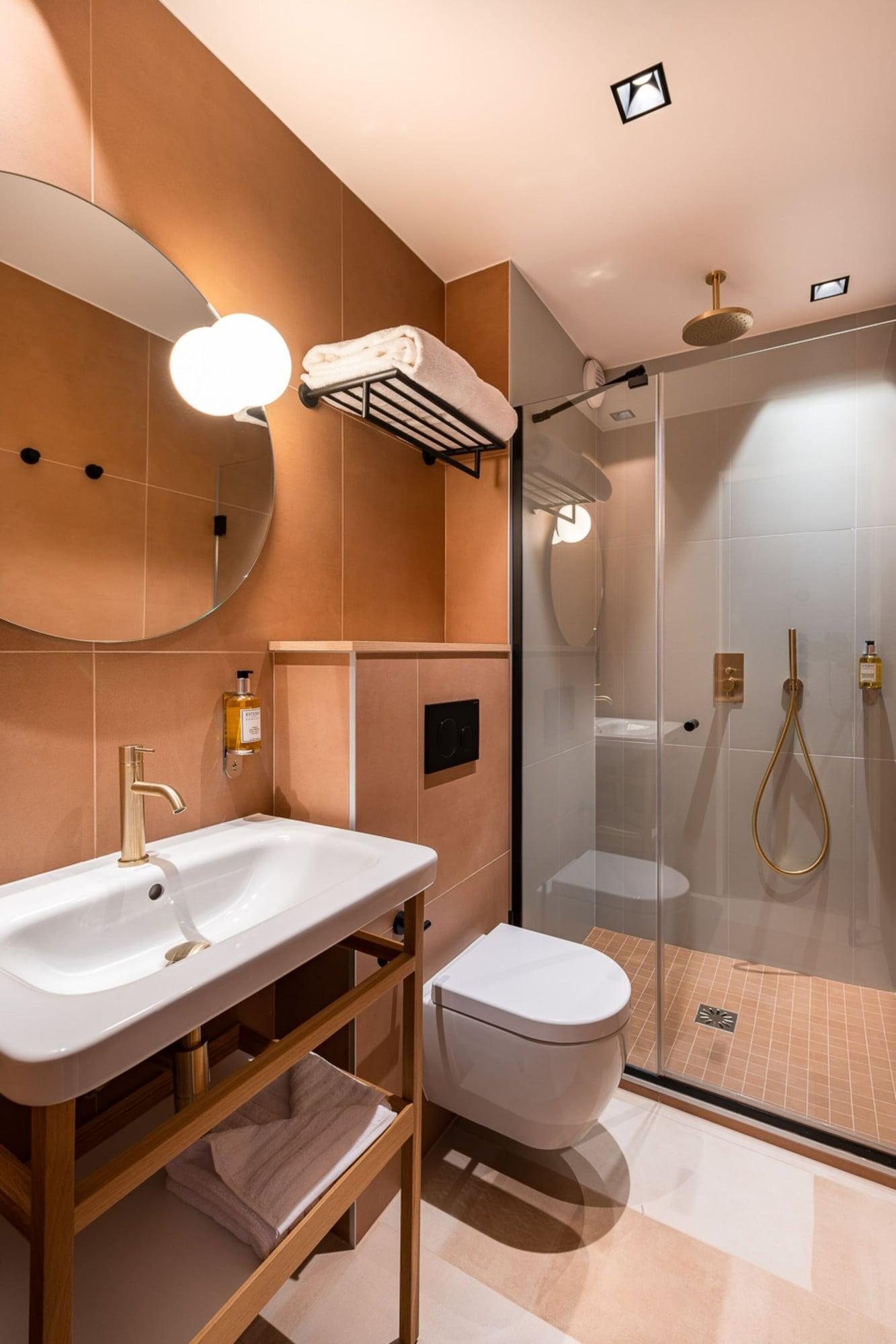 O.lysée 4*