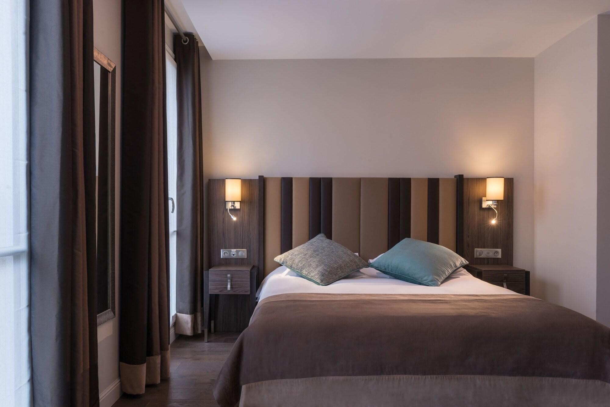 Regence Etoile 4* Paris