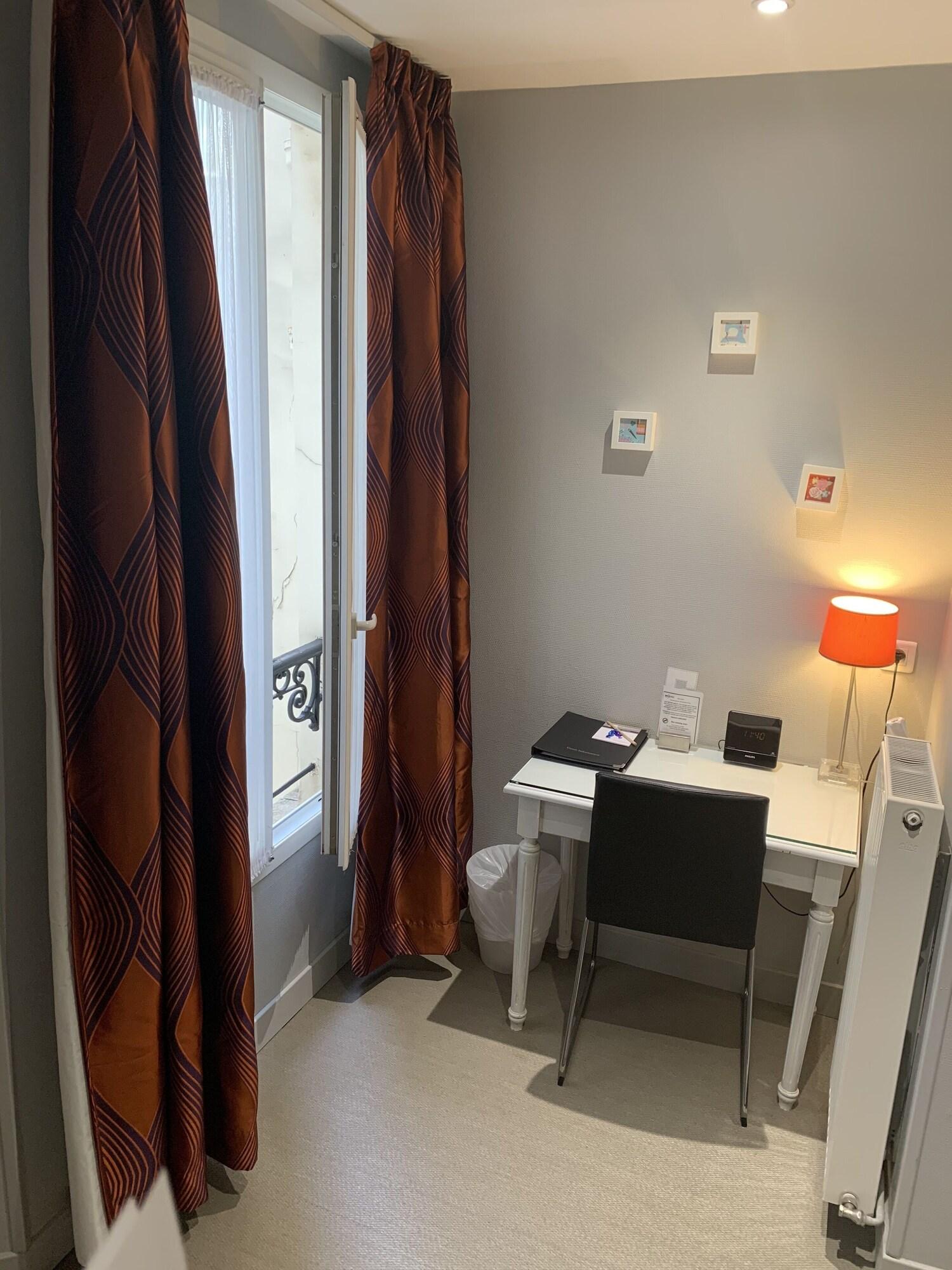 Hotel Ibis Styles Montmartre Batignolles Paris