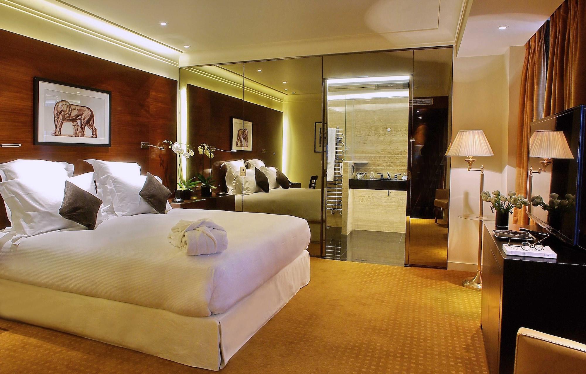 Montaigne 5*