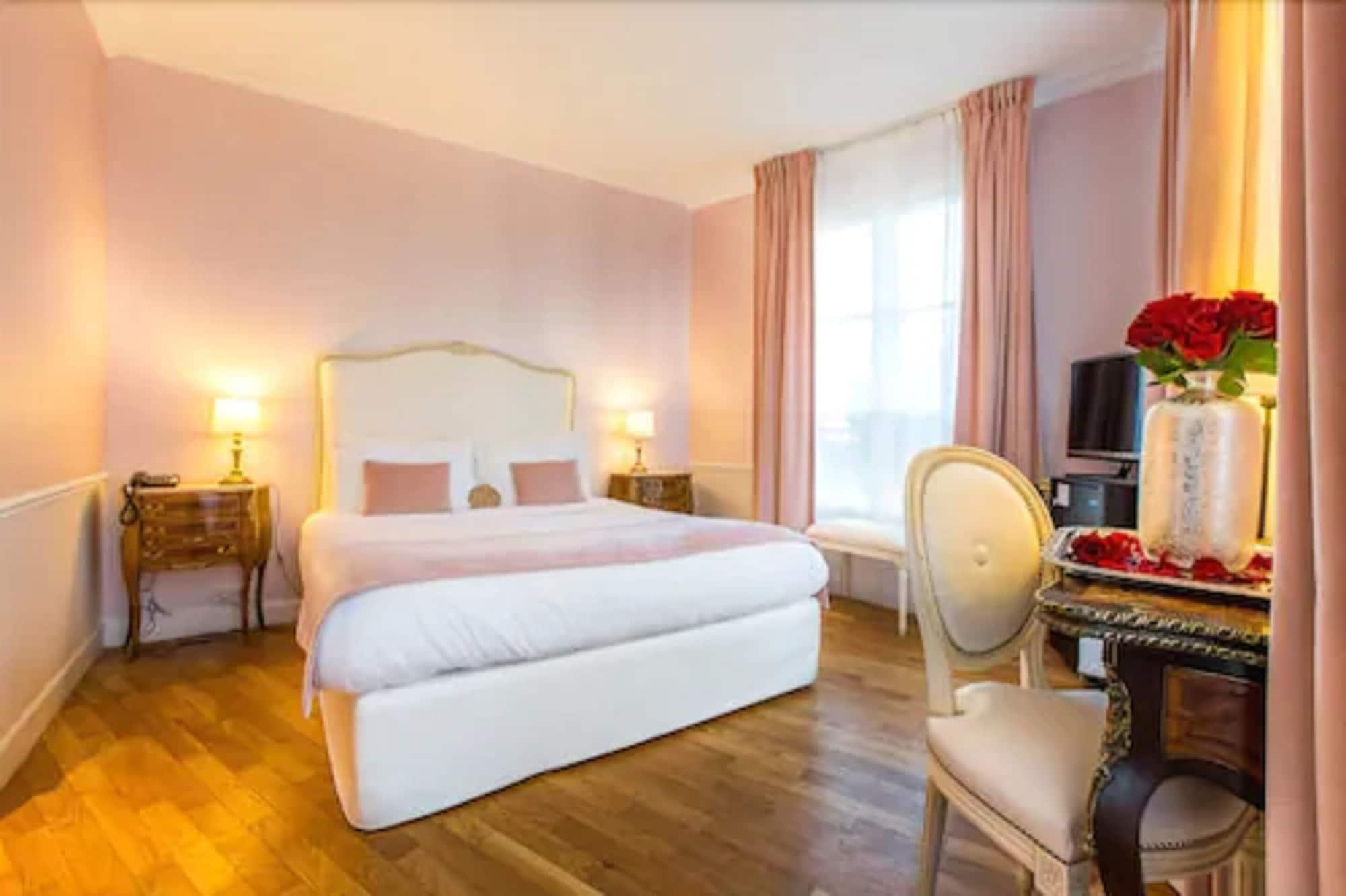 Hotel Eiffel Trocadéro Parigi