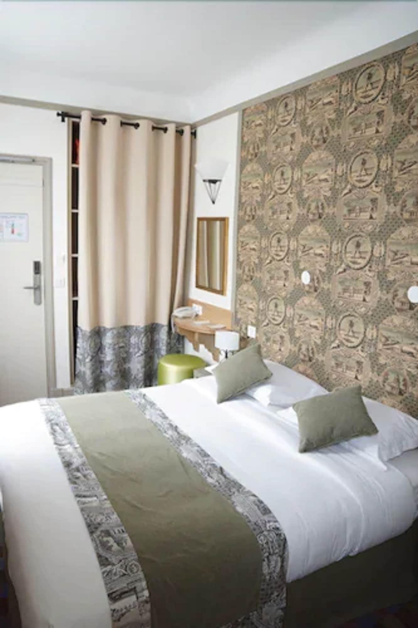Foch 4* Paris