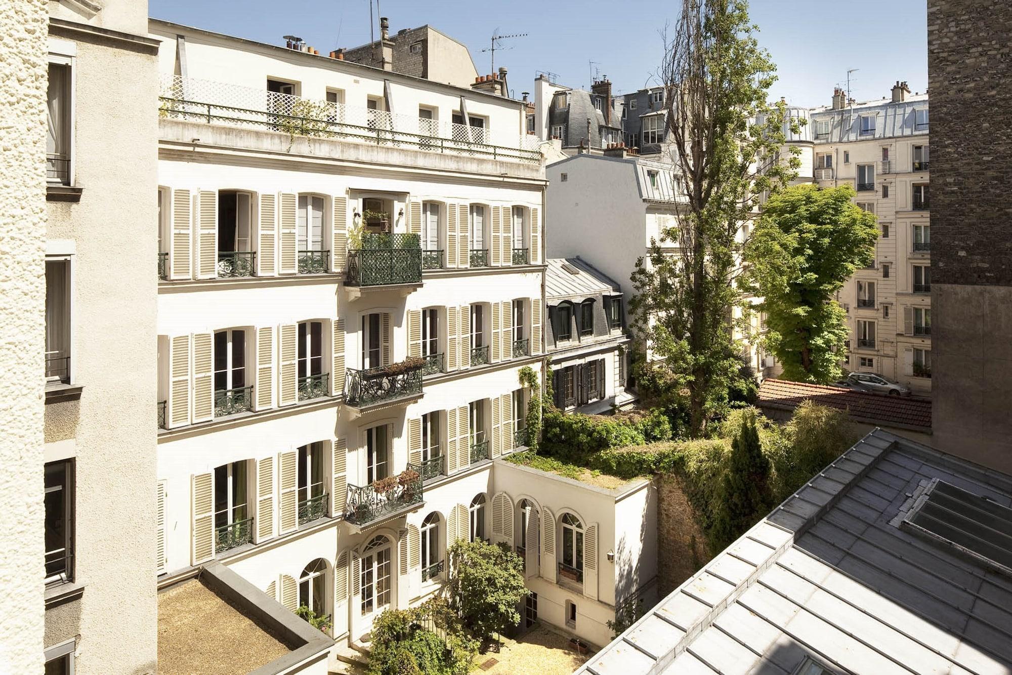 Foch Hotel Paris