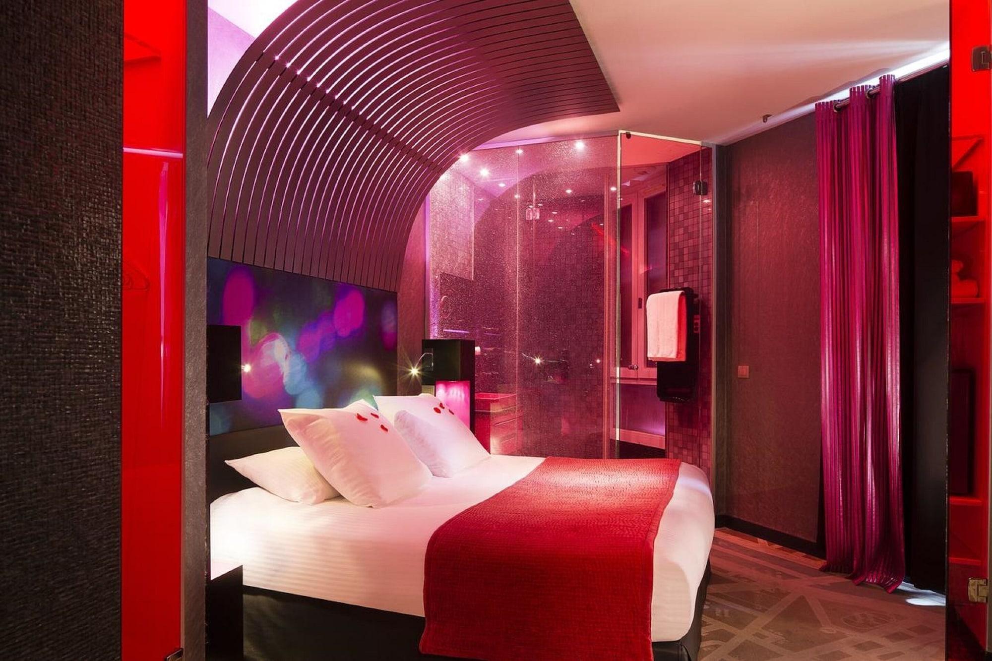 Eiffel Aparthotel