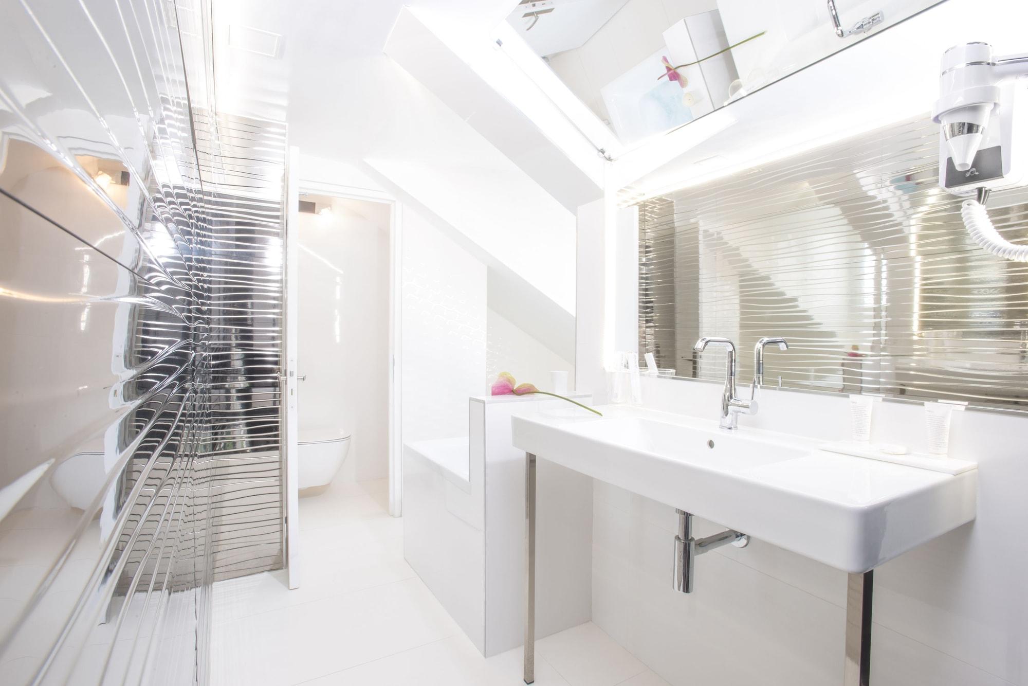 Icone Hotel Paris