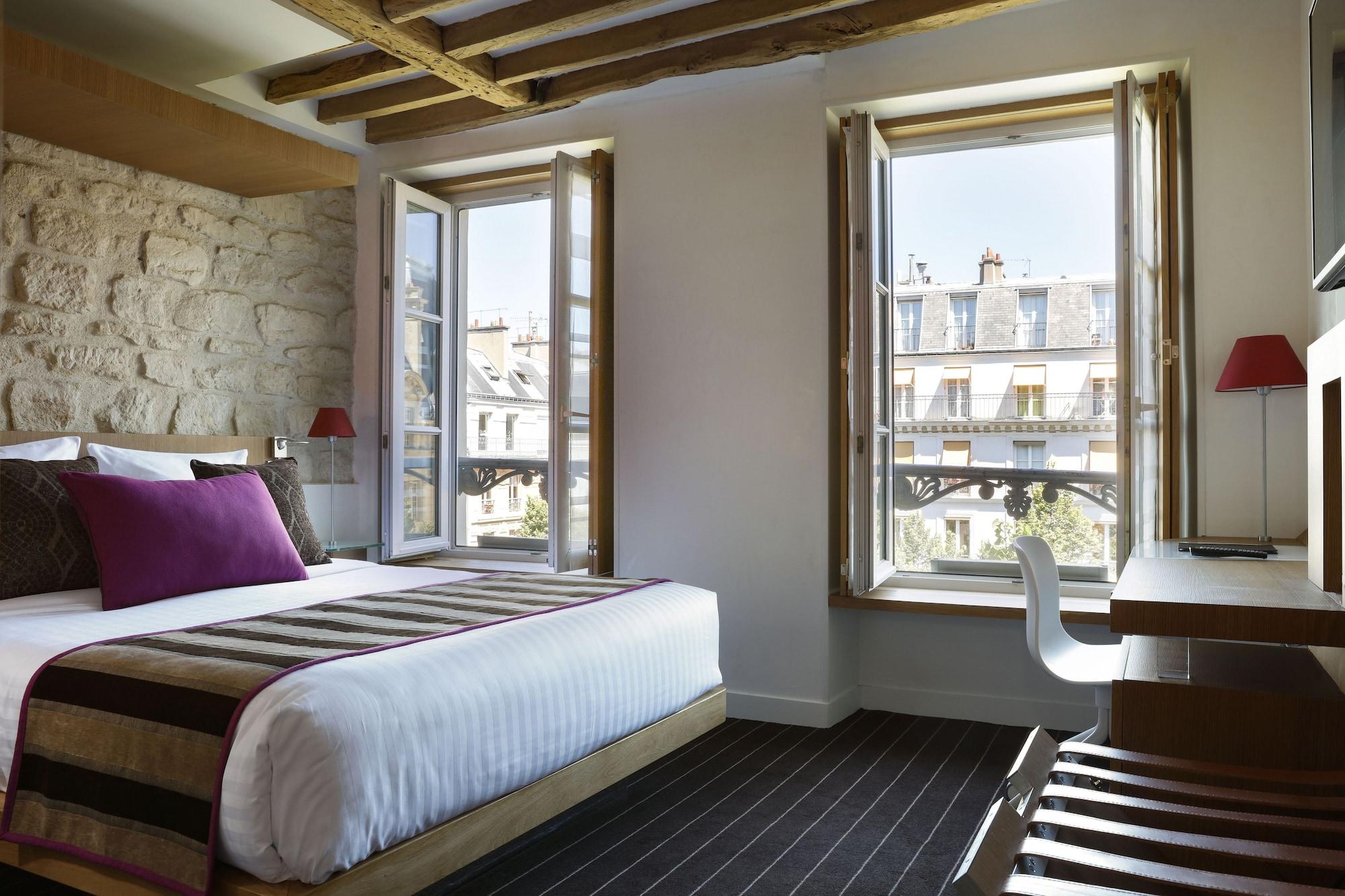 Select 4* Parigi