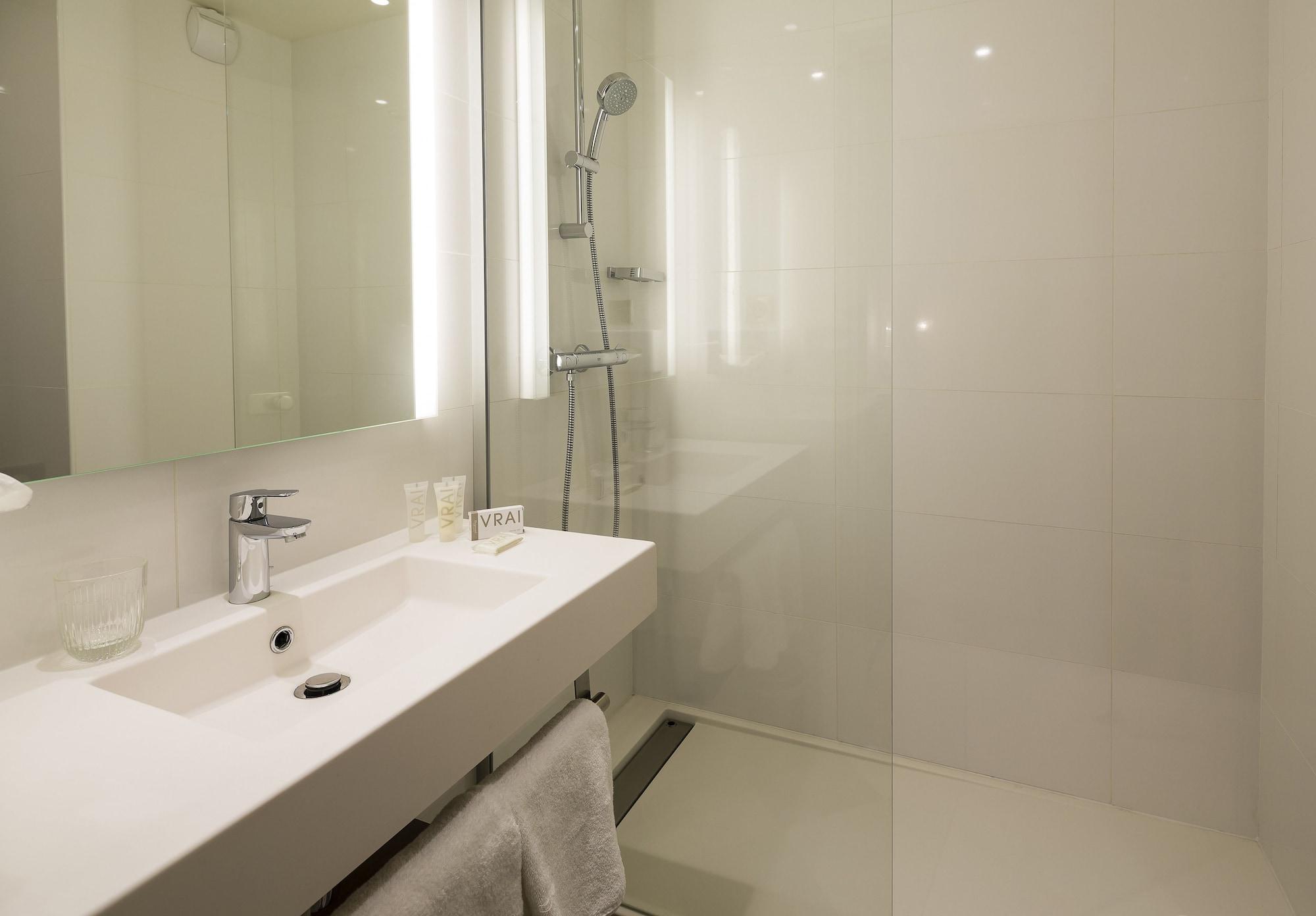 Vaugirard Hotel Parigi