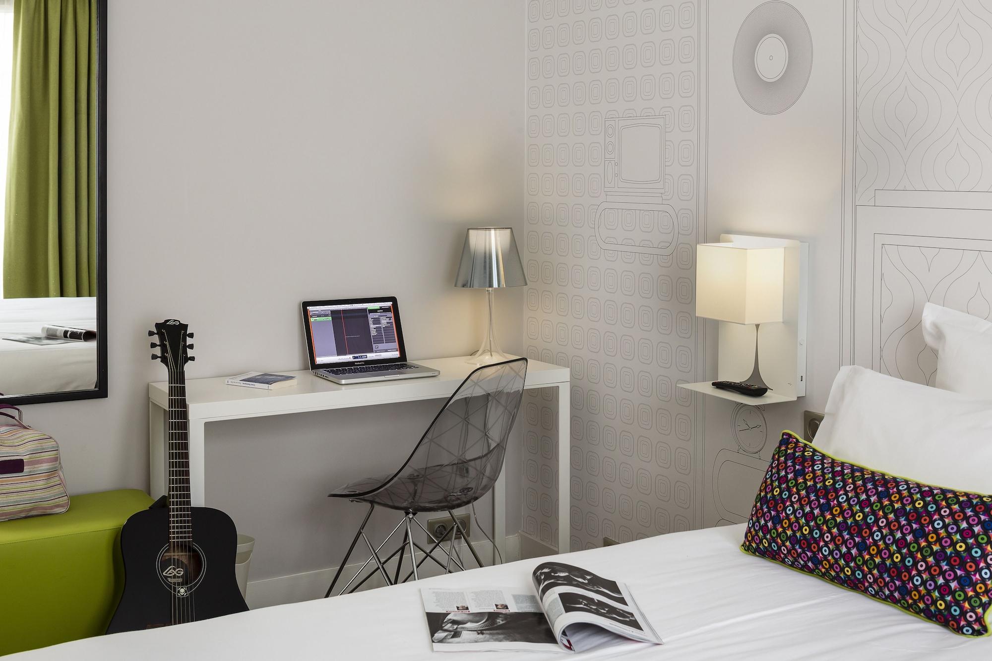 Hotel Vaugirard Parigi