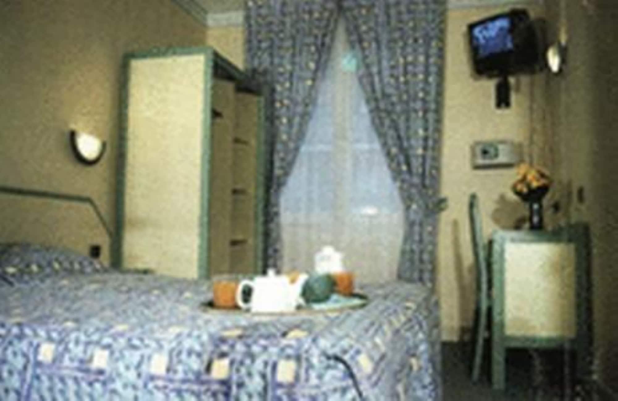 Aladin Hotel