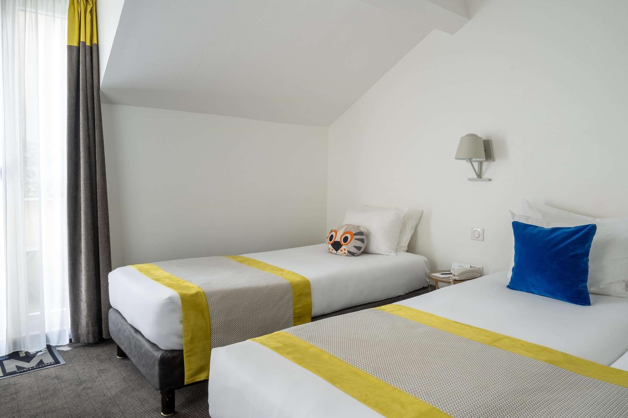 George - Astotel Paris