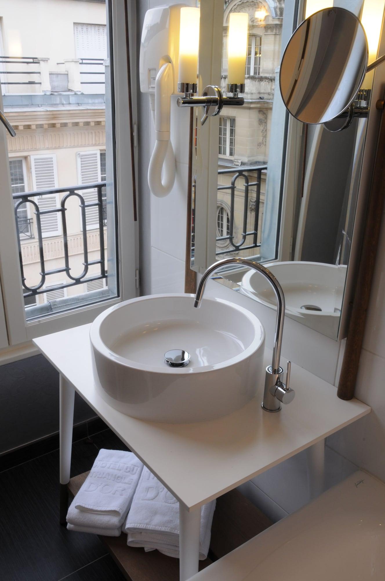 Hotel Du Triangle D'or Paris