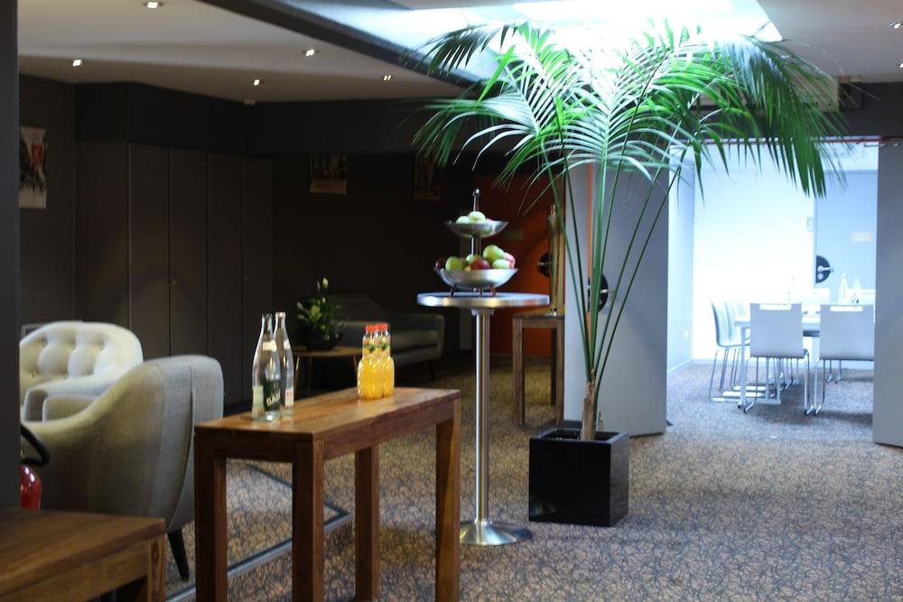 Mercure 15 Porte De Versailles