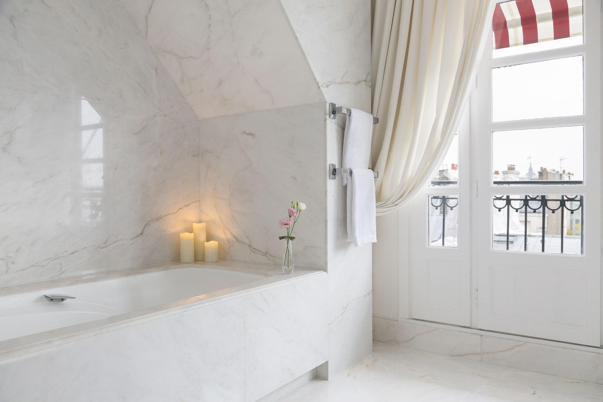 Le Bristol Paris, Oetker Hotel Parigi