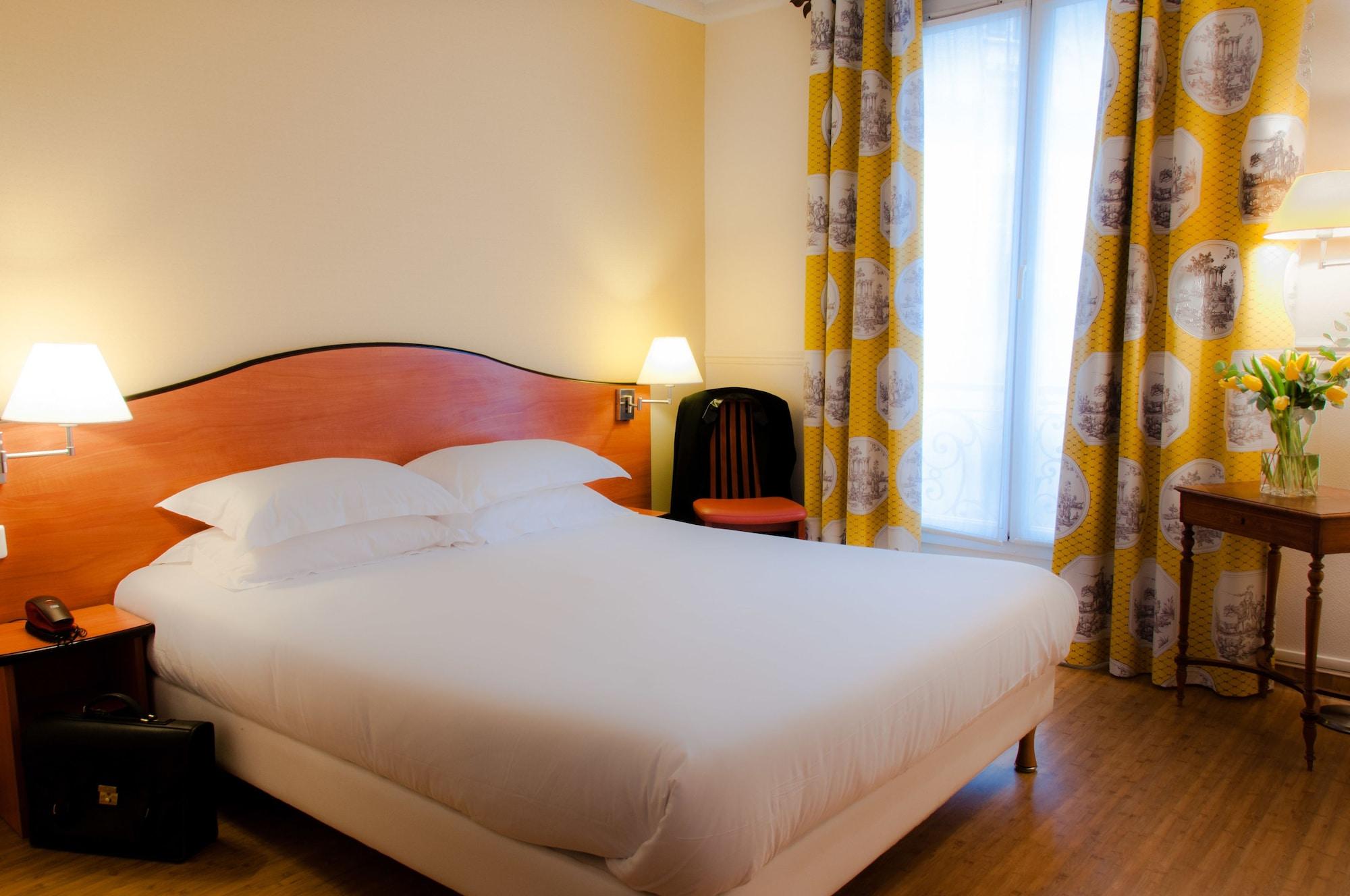 Hotel Eden Montmartre 3*