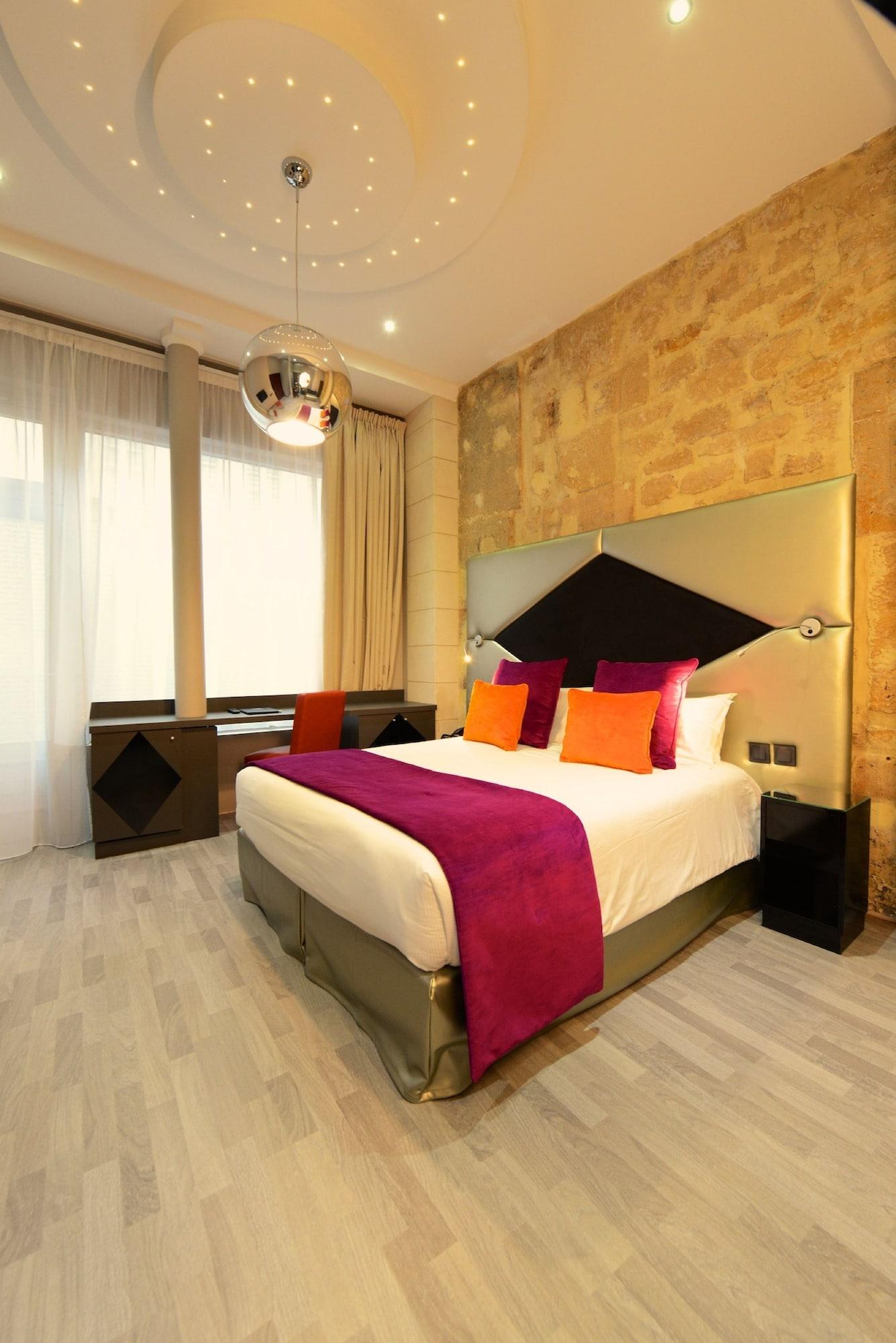 Hotel Abbatial Saint Germain 3*