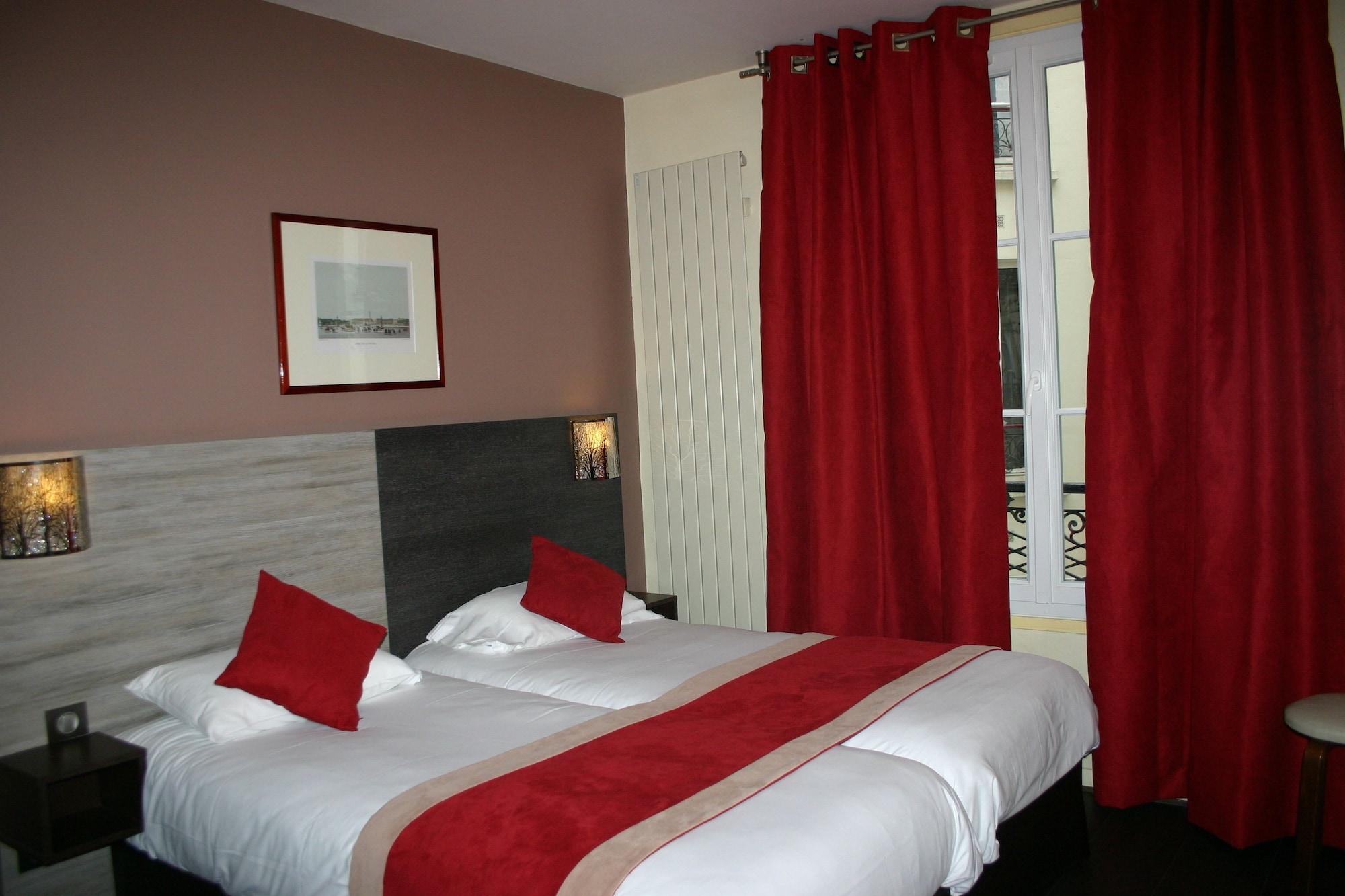 Derby Eiffel 3* Parigi