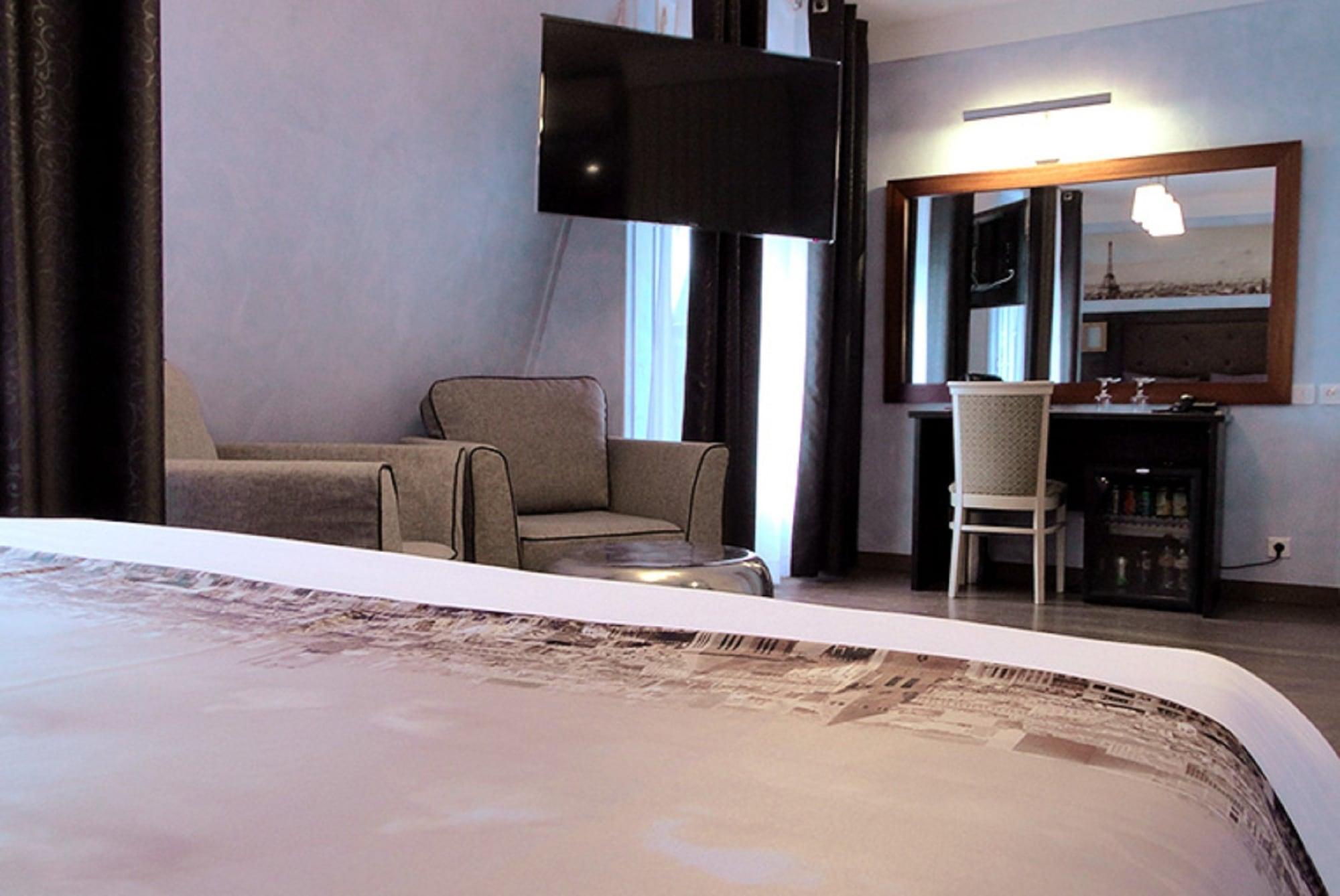 Derby Eiffel 3* Parigi