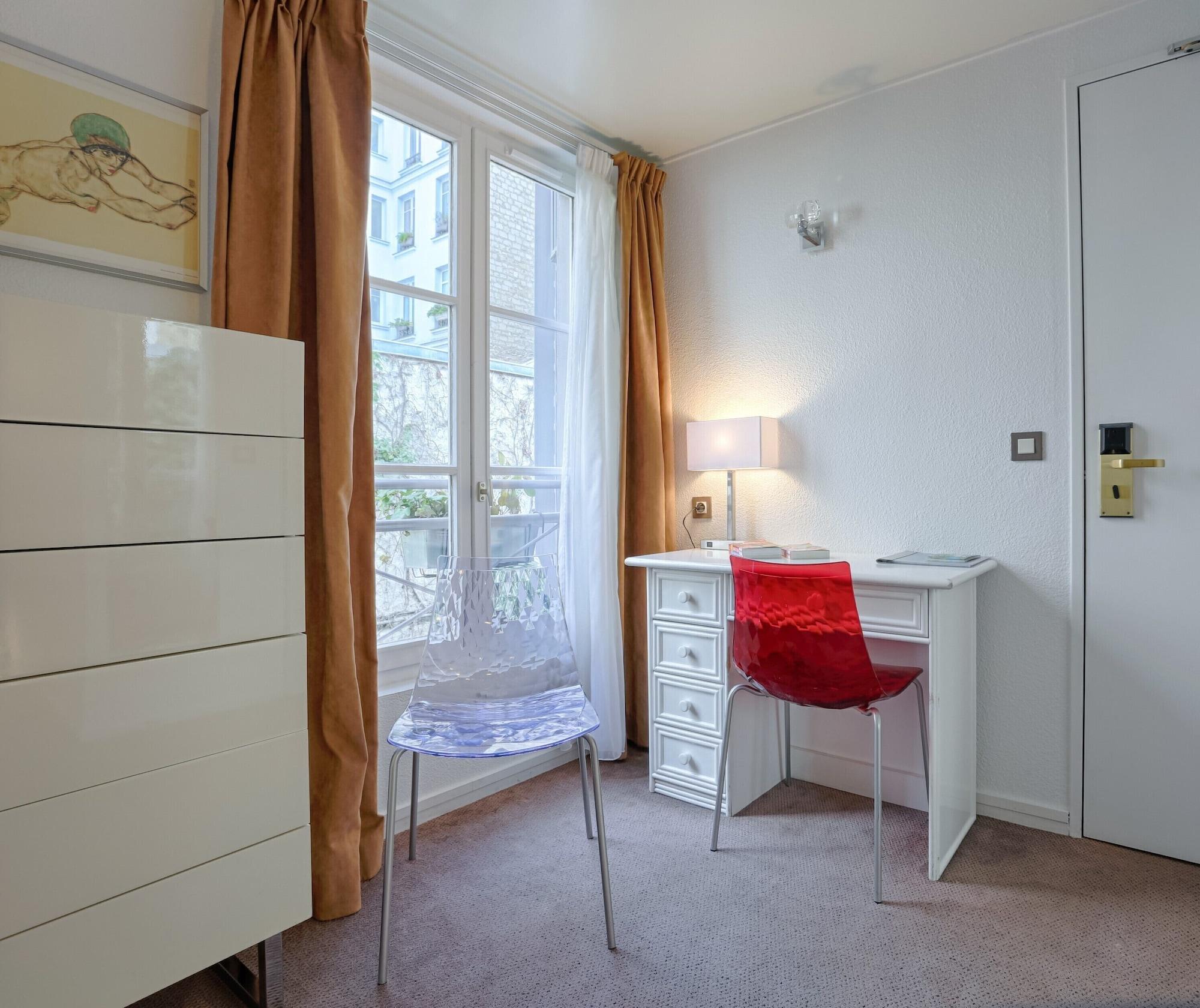 Le Hameau De Passy Hotel 2*