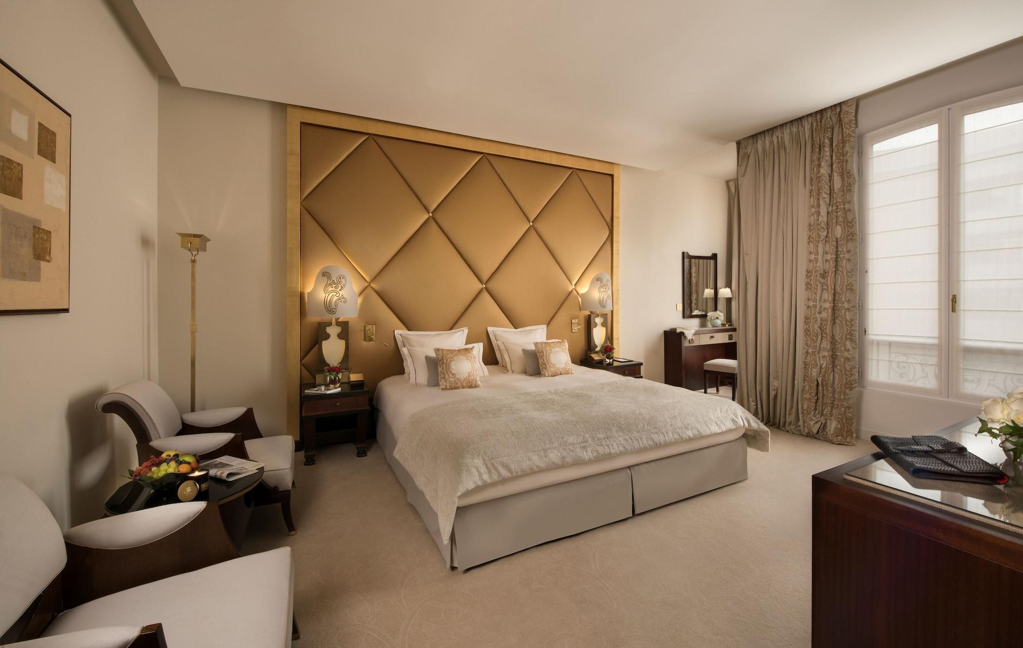 Barriere Fouquet's Hotel 5*