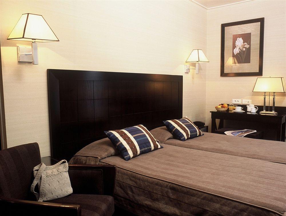Western Anjou Lafayette Hotel 3*