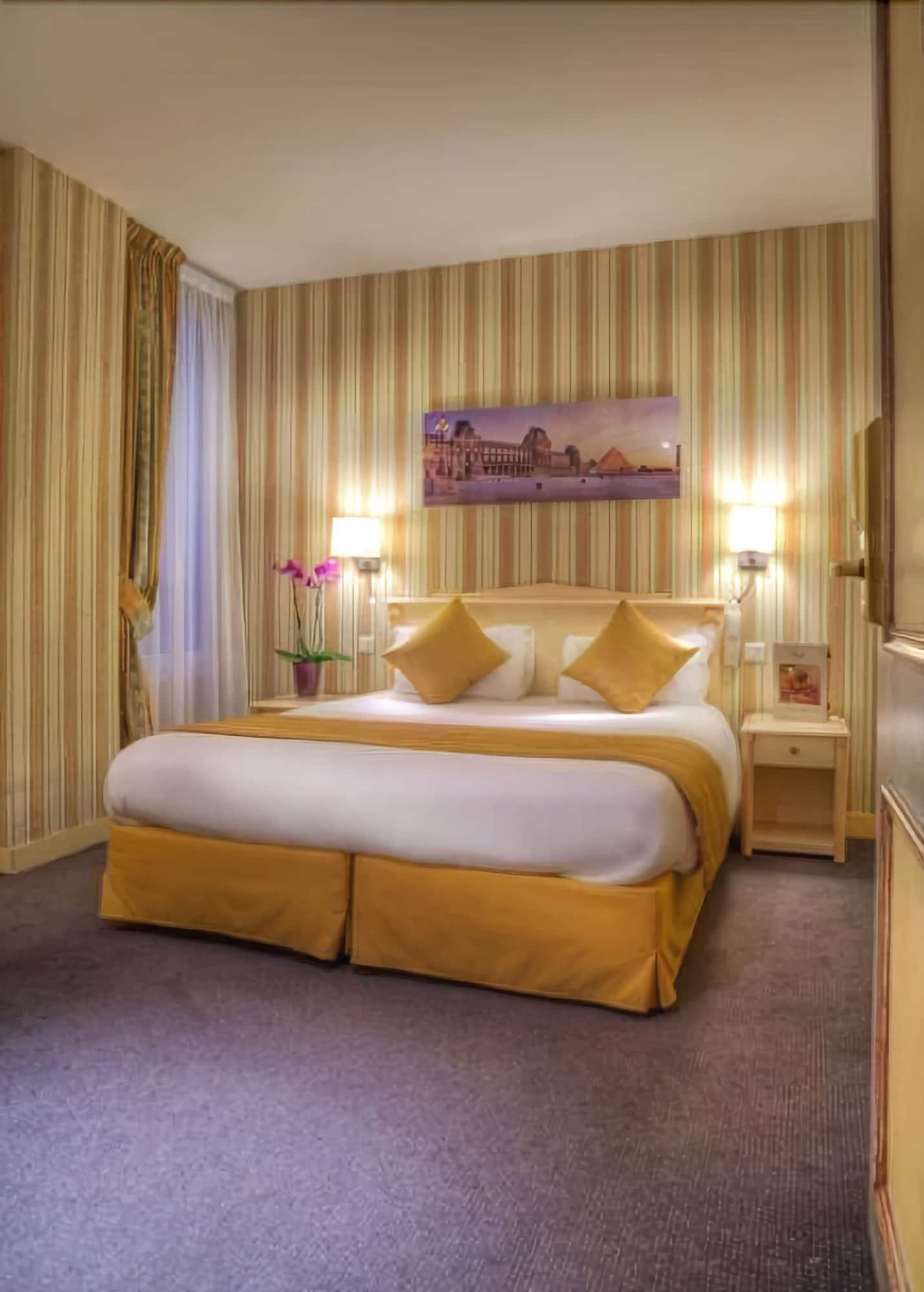 Louvre Sainte Anne Hotel Paris