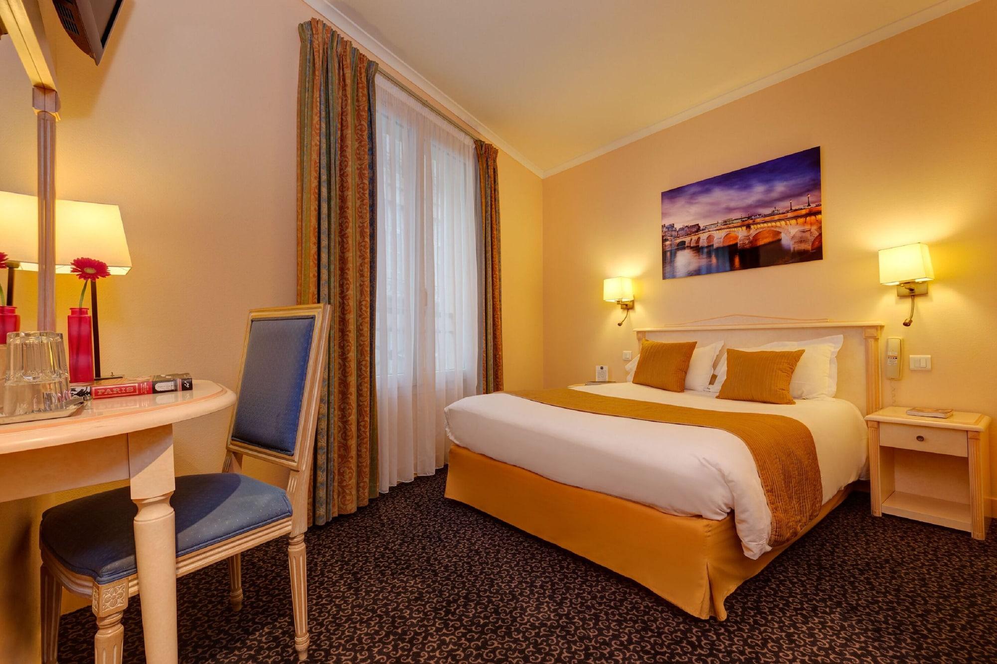 Hotel Louvre Sainte Anne