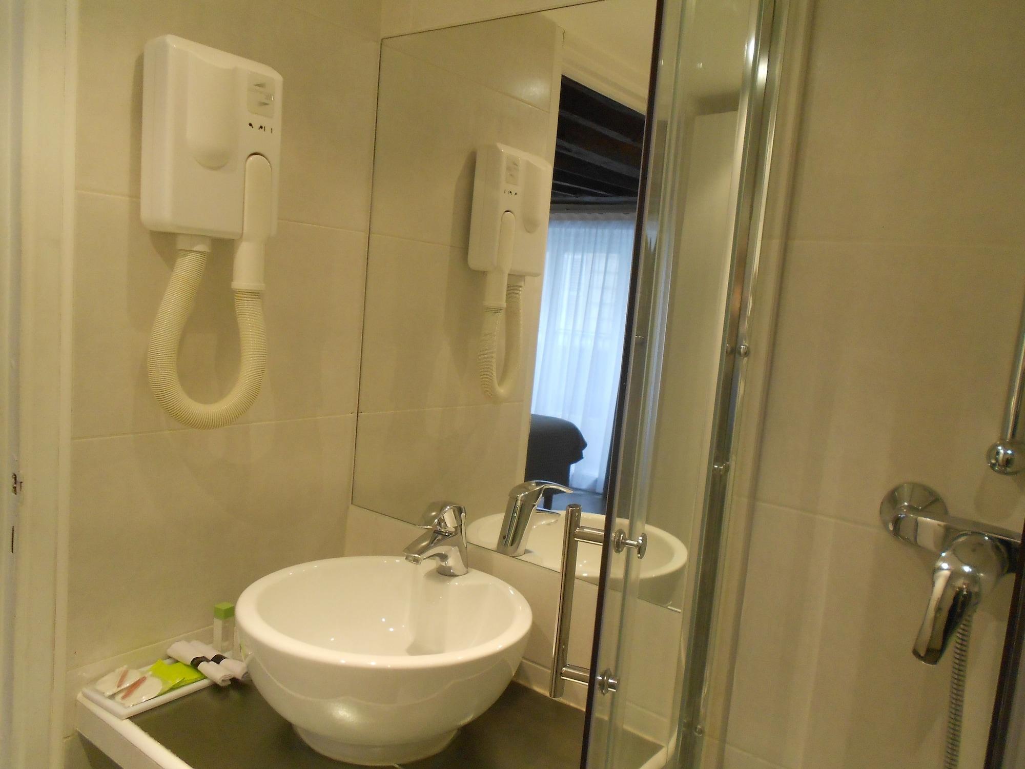 Le Compostelle Hotel Parigi